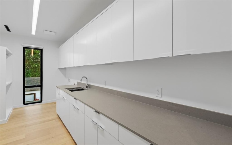 5029 Pershing Street, Dallas, TX 75206, 3 Habitaciones Habitaciones , ,3 BañosBaños,Residential,En Venta,5029 Pershing Street,0,21055939