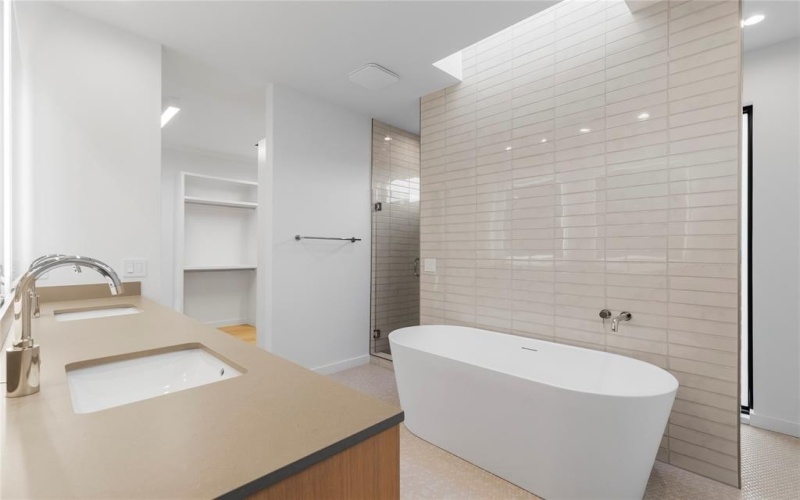 5029 Pershing Street, Dallas, TX 75206, 3 Habitaciones Habitaciones , ,3 BañosBaños,Residential,En Venta,5029 Pershing Street,0,21055939