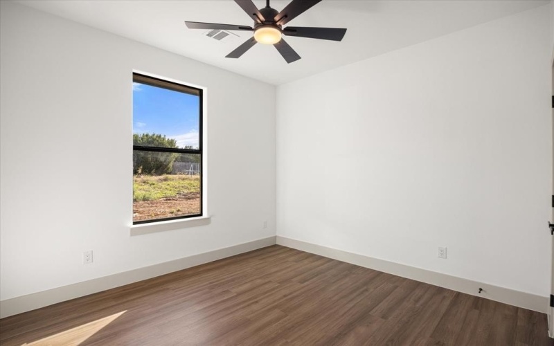 2508 Deer Trail, Granbury, TX 76048, 3 Bedrooms Bedrooms, ,2 BathroomsBathrooms,Residential,For Sale,2508 Deer Trail,0,21056764