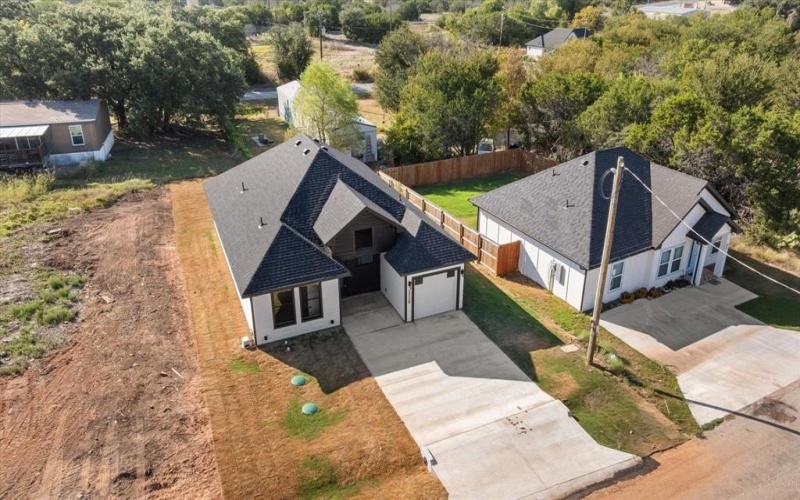 2508 Deer Trail, Granbury, TX 76048, 3 Bedrooms Bedrooms, ,2 BathroomsBathrooms,Residential,For Sale,2508 Deer Trail,0,21056764
