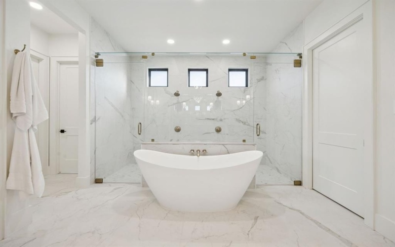 1117 Keller Springs Avenue, Keller, TX 76248, 5 Bedrooms Bedrooms, ,6 BathroomsBathrooms,Residential,For Sale,1117 Keller Springs Avenue,0,21056828