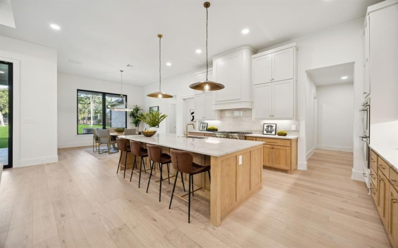 1117 Keller Springs Avenue, Keller, TX 76248, 5 Bedrooms Bedrooms, ,6 BathroomsBathrooms,Residential,For Sale,1117 Keller Springs Avenue,0,21056828