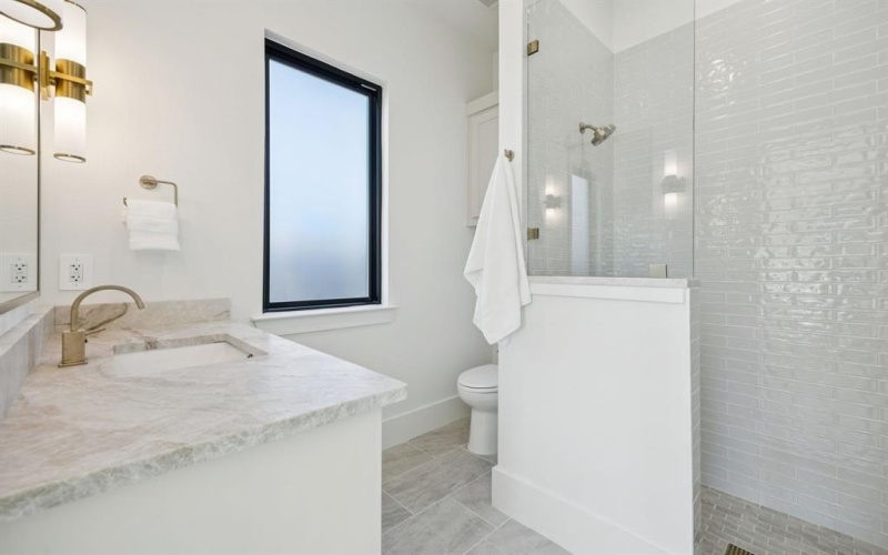 1117 Keller Springs Avenue, Keller, TX 76248, 5 Bedrooms Bedrooms, ,6 BathroomsBathrooms,Residential,For Sale,1117 Keller Springs Avenue,0,21056828