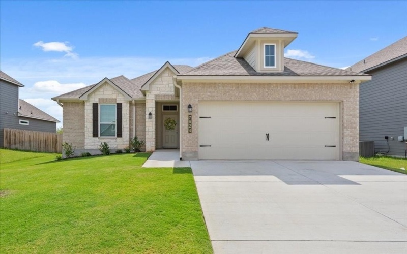 7024 Sulphur Court, Waco, TX 76633, 4 Bedrooms Bedrooms, ,2 BathroomsBathrooms,Residential,For Sale,7024 Sulphur Court,0,21056941