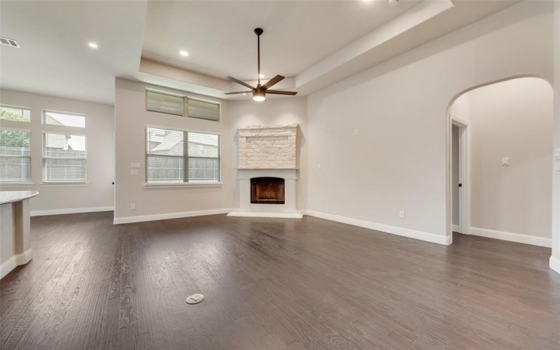2013 Lake Vista Drive, Little Elm, TX 75068, 3 Bedrooms Bedrooms, ,2 BathroomsBathrooms,Residential,For Sale,2013 Lake Vista Drive,0,21057026