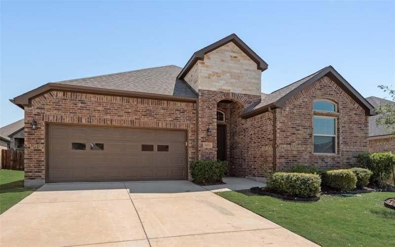2013 Lake Vista Drive, Little Elm, TX 75068, 3 Bedrooms Bedrooms, ,2 BathroomsBathrooms,Residential,For Sale,2013 Lake Vista Drive,0,21057026