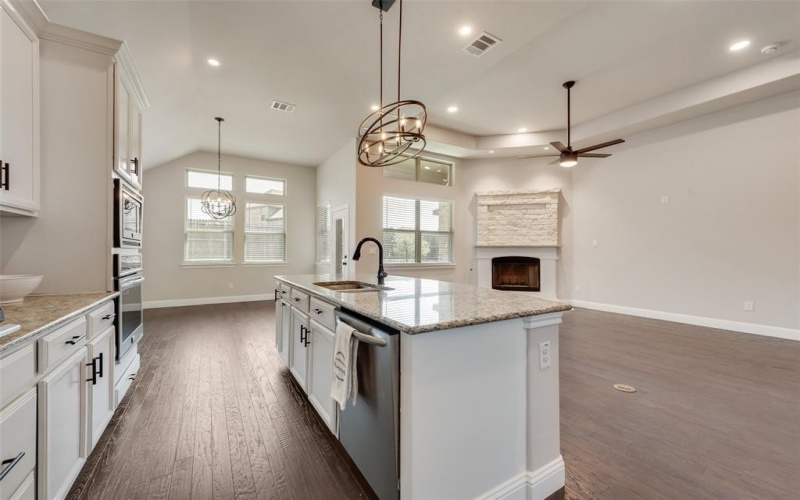 2013 Lake Vista Drive, Little Elm, TX 75068, 3 Bedrooms Bedrooms, ,2 BathroomsBathrooms,Residential,For Sale,2013 Lake Vista Drive,0,21057026