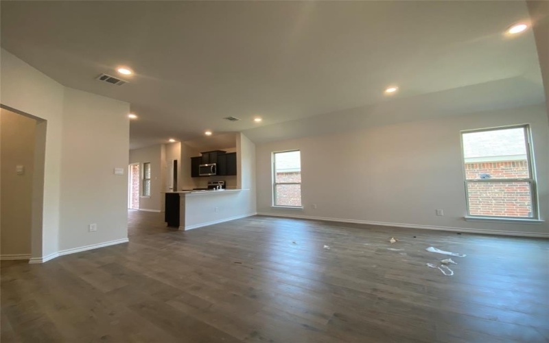 1315 DRAPER Lane, Forney, TX 75126, 3 Habitaciones Habitaciones , ,2 BañosBaños,Residential,En Venta,1315 DRAPER Lane,0,21057066