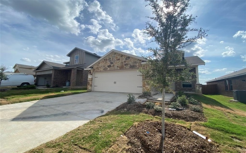 1315 DRAPER Lane, Forney, TX 75126, 3 Habitaciones Habitaciones , ,2 BañosBaños,Residential,En Venta,1315 DRAPER Lane,0,21057066