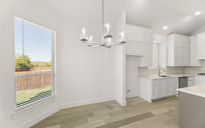 621 Hidden Lakes, DeSoto, TX 75115, 4 Habitaciones Habitaciones , ,3 BañosBaños,Residential,En Venta,621 Hidden Lakes,0,21057274