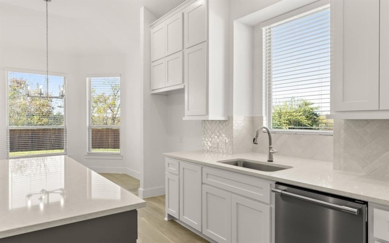 621 Hidden Lakes, DeSoto, TX 75115, 4 Habitaciones Habitaciones , ,3 BañosBaños,Residential,En Venta,621 Hidden Lakes,0,21057274