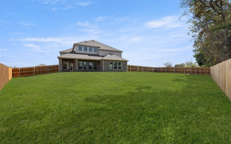 721 S Hidden Lakes Drive, DeSoto, TX 75115, 5 Habitaciones Habitaciones , ,5 BañosBaños,Residential,En Venta,721 S Hidden Lakes Drive,0,21057290