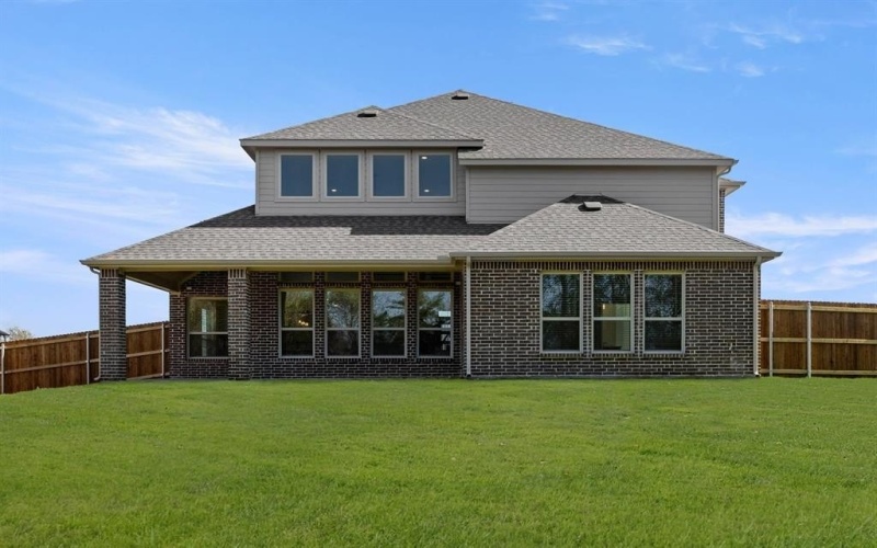 721 S Hidden Lakes Drive, DeSoto, TX 75115, 5 Habitaciones Habitaciones , ,5 BañosBaños,Residential,En Venta,721 S Hidden Lakes Drive,0,21057290