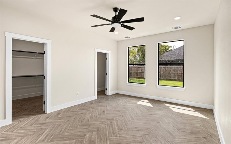 5706 Belaire Circle, Granbury, TX 76048, 4 Bedrooms Bedrooms, ,2 BathroomsBathrooms,Residential,For Sale,5706 Belaire Circle,0,21057364