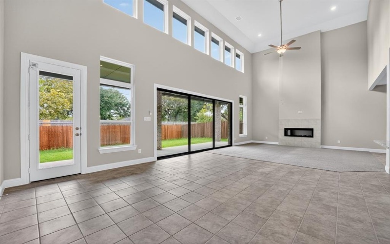 400 Alicia Court, Mansfield, TX 76063, 5 Habitaciones Habitaciones , ,5 BañosBaños,Residential,En Venta,400 Alicia Court,0,21057432