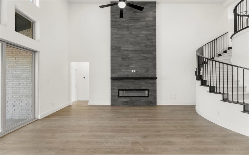 1720 Canals, Little Elm, TX 75068, 5 Bedrooms Bedrooms, ,5 BathroomsBathrooms,Residential,For Sale,1720 Canals,0,21057478