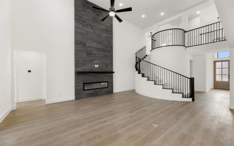 1720 Canals, Little Elm, TX 75068, 5 Bedrooms Bedrooms, ,5 BathroomsBathrooms,Residential,For Sale,1720 Canals,0,21057478