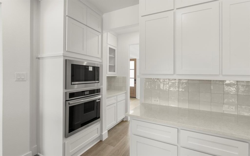 1720 Canals, Little Elm, TX 75068, 5 Bedrooms Bedrooms, ,5 BathroomsBathrooms,Residential,For Sale,1720 Canals,0,21057478