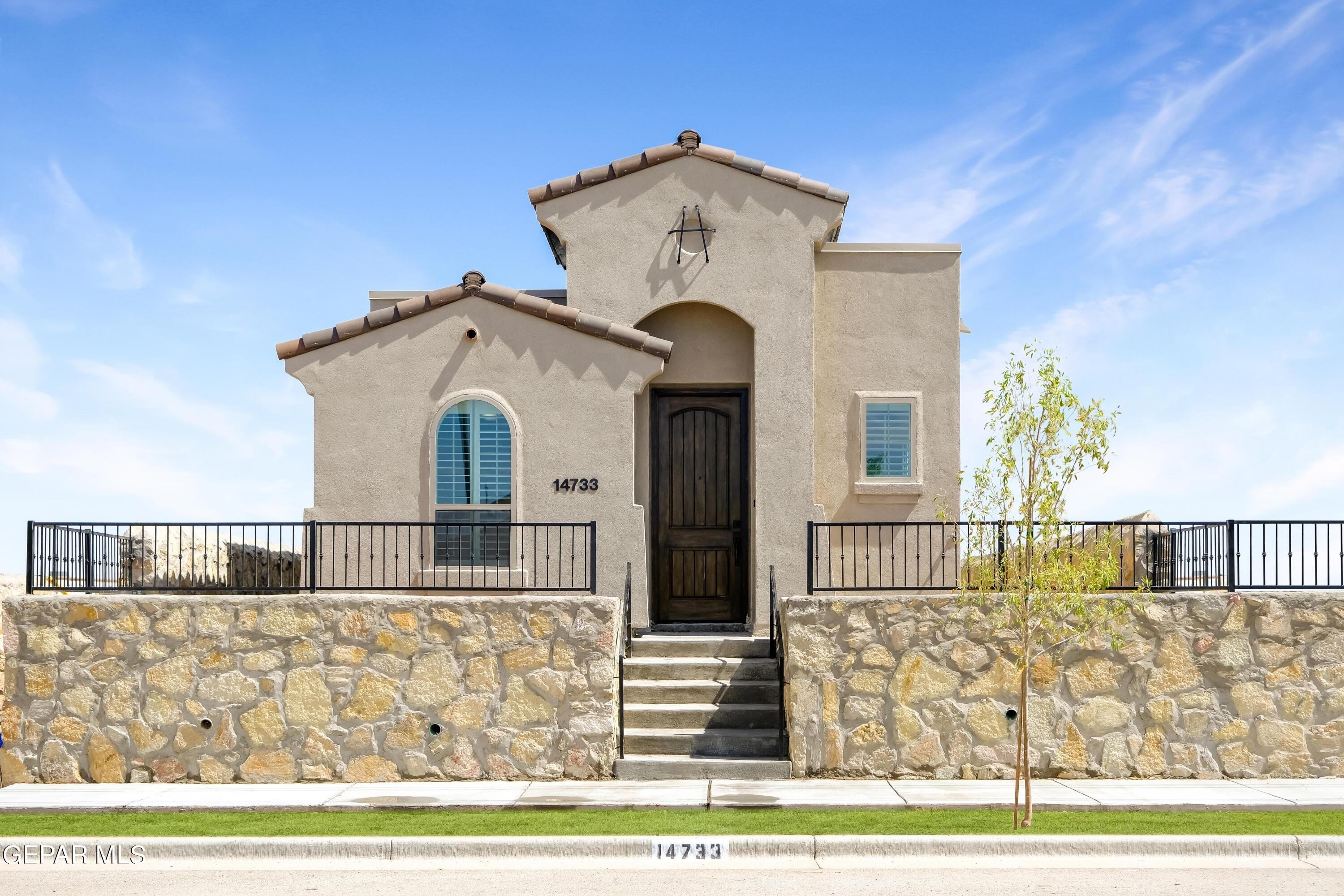5877 Dalhart Drive, El Paso, TX 79924, 3 Habitaciones Habitaciones , ,2 BañosBaños,Residential,En Venta,5877 Dalhart Drive,919669