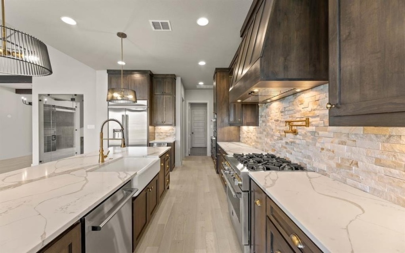 2269 Rolling Oaks Drive, Fort Worth, TX 76008, 5 Bedrooms Bedrooms, ,6 BathroomsBathrooms,Residential,For Sale,2269 Rolling Oaks Drive,0,21057564