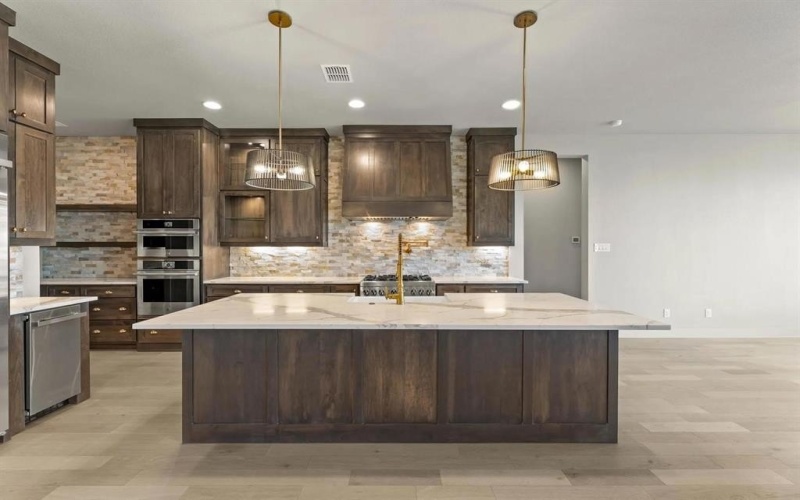 2269 Rolling Oaks Drive, Fort Worth, TX 76008, 5 Bedrooms Bedrooms, ,6 BathroomsBathrooms,Residential,For Sale,2269 Rolling Oaks Drive,0,21057564