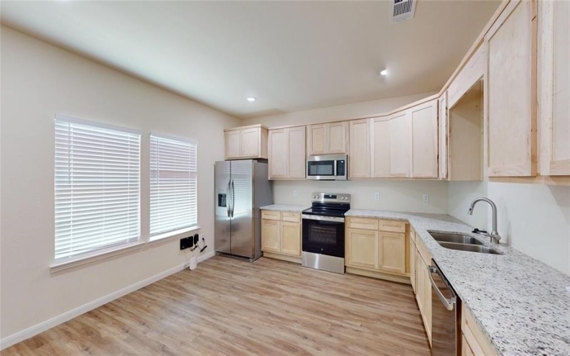 18636 Doubletree Drive, Justin, TX 76247, 5 Habitaciones Habitaciones , ,2 BañosBaños,Residential,En Venta,18636 Doubletree Drive,0,21057576