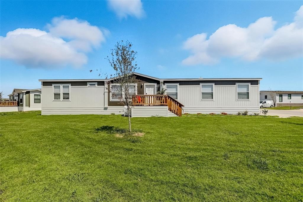 901 Browning Rd, Wilmer, TX 75172, 4 Bedrooms Bedrooms, ,2 BathroomsBathrooms,Residential,For Sale,901 Browning Rd,0,21057591