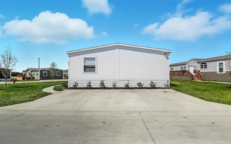 901 Browning Rd, Wilmer, TX 75172, 4 Bedrooms Bedrooms, ,2 BathroomsBathrooms,Residential,For Sale,901 Browning Rd,0,21057591