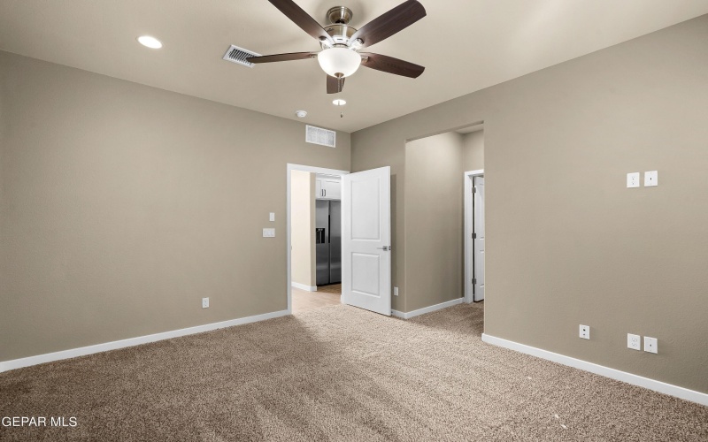 5869 Dalhart Drive, El Paso, TX 79924, 3 Habitaciones Habitaciones , ,2 BañosBaños,Residential,En Venta,5869 Dalhart Drive,919670