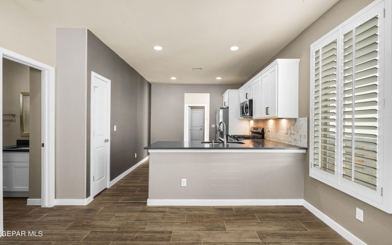 5869 Dalhart Drive, El Paso, TX 79924, 3 Habitaciones Habitaciones , ,2 BañosBaños,Residential,En Venta,5869 Dalhart Drive,919670