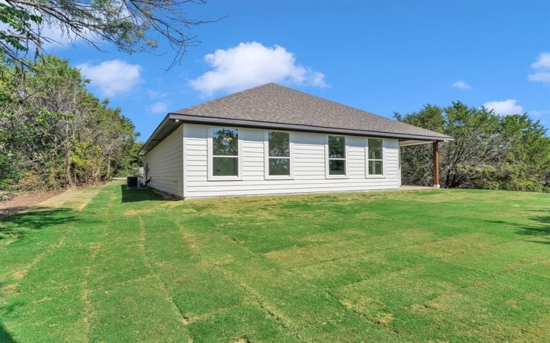 815 Arkansas River Drive, Granbury, TX 76048, 3 Bedrooms Bedrooms, ,2 BathroomsBathrooms,Residential,For Sale,815 Arkansas River Drive,0,21057652