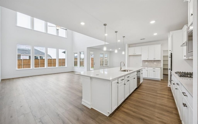 6716 Mill Creek Drive, McKinney, TX 75071, 5 Bedrooms Bedrooms, ,5 BathroomsBathrooms,Residential,For Sale,6716 Mill Creek Drive,0,21057698