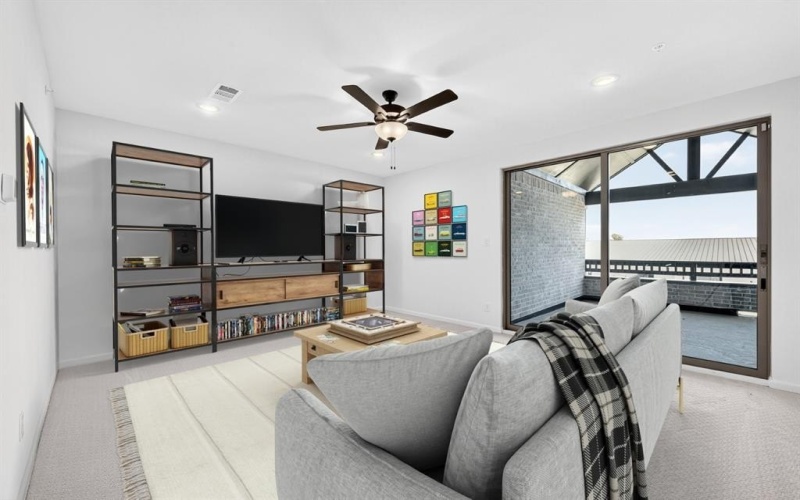 4843 Fuller Court #1202, Irving, TX 75038, 3 Bedrooms Bedrooms, ,2 BathroomsBathrooms,Residential,For Sale,4843 Fuller Court,0,21057771