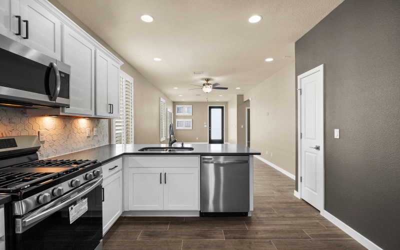 5873 Dalhart Drive, El Paso, TX 79924, 3 Habitaciones Habitaciones , ,2 BañosBaños,Residential,En Venta,5873 Dalhart Drive,919674