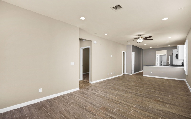 5873 Dalhart Drive, El Paso, TX 79924, 3 Habitaciones Habitaciones , ,2 BañosBaños,Residential,En Venta,5873 Dalhart Drive,919674