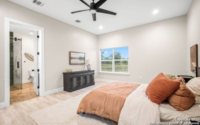 16837 FM 1937, San Antonio, TX 78221, 4 Bedrooms Bedrooms, ,5 BathroomsBathrooms,Residential,For Sale,16837 FM 1937,0,1907091
