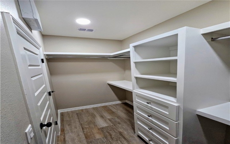507 W Ragland, Kingsville, TX 78363, 3 Bedrooms Bedrooms, ,2 BathroomsBathrooms,Residential,For Sale,507 W Ragland,0,463390