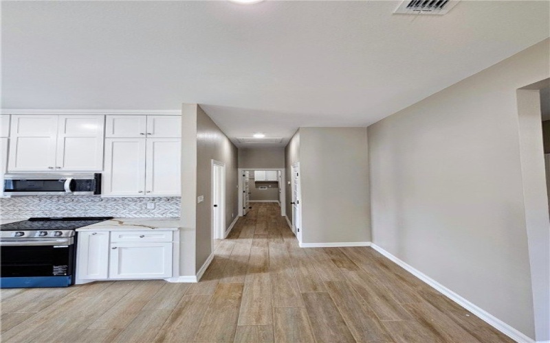 507 W Ragland, Kingsville, TX 78363, 3 Bedrooms Bedrooms, ,2 BathroomsBathrooms,Residential,For Sale,507 W Ragland,0,463390
