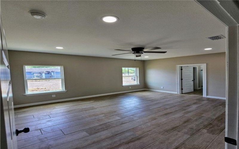 507 W Ragland, Kingsville, TX 78363, 3 Bedrooms Bedrooms, ,2 BathroomsBathrooms,Residential,For Sale,507 W Ragland,0,463390