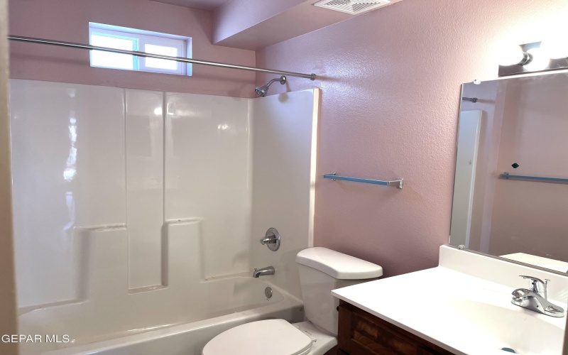 445 GALLAGHER Street, El Paso, TX 79915, 2 Bedrooms Bedrooms, ,1 BathroomBathrooms,Residential,For Sale,445 GALLAGHER Street,0,930217