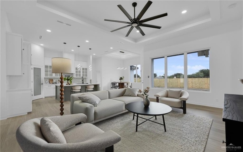 5216 N 42nd Street, McAllen, TX 78504, 4 Habitaciones Habitaciones , ,3 BañosBaños,Residential,En Venta,5216 N 42nd Street,0,480755