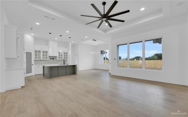 5216 N 42nd Street, McAllen, TX 78504, 4 Habitaciones Habitaciones , ,3 BañosBaños,Residential,En Venta,5216 N 42nd Street,0,480755