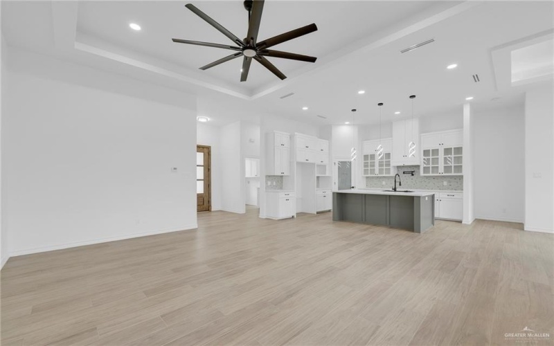 5216 N 42nd Street, McAllen, TX 78504, 4 Habitaciones Habitaciones , ,3 BañosBaños,Residential,En Venta,5216 N 42nd Street,0,480755