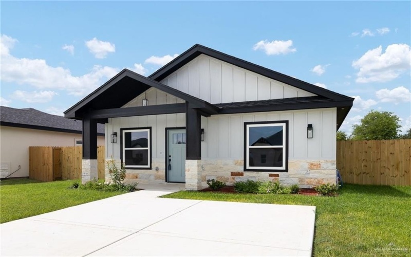 2004 Trinity Street, Donna, TX 78537, 3 Bedrooms Bedrooms, ,2 BathroomsBathrooms,Residential,For Sale,2004 Trinity Street,0,480810