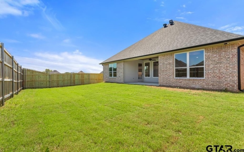 7162 Alexander, Tyler, TX 75707, 3 Habitaciones Habitaciones , ,2 BañosBaños,Residential,En Venta,7162 Alexander,0,25013755