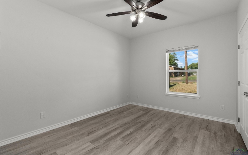 1124 N Eighth St, Longview, TX 75601, 3 Bedrooms Bedrooms, ,2 BathroomsBathrooms,Residential,For Sale,1124 N Eighth St,0,20256281