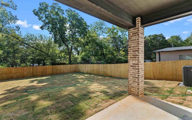 1124 N Eighth St, Longview, TX 75601, 3 Bedrooms Bedrooms, ,2 BathroomsBathrooms,Residential,For Sale,1124 N Eighth St,0,20256281