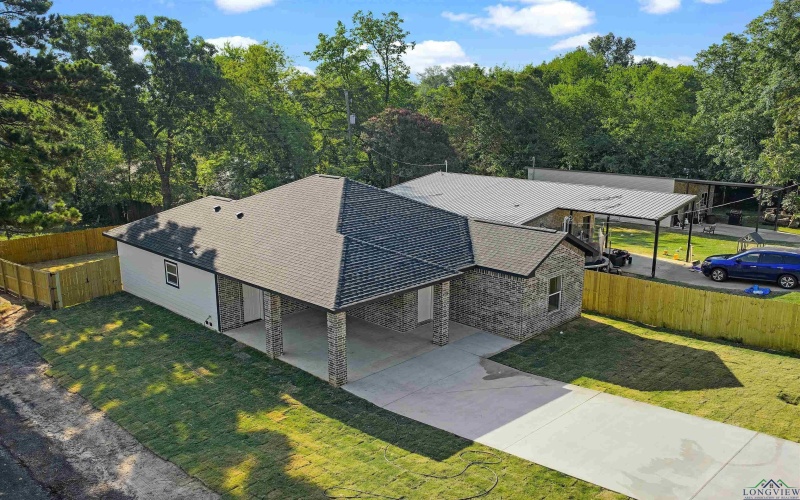1124 N Eighth St, Longview, TX 75601, 3 Bedrooms Bedrooms, ,2 BathroomsBathrooms,Residential,For Sale,1124 N Eighth St,0,20256281
