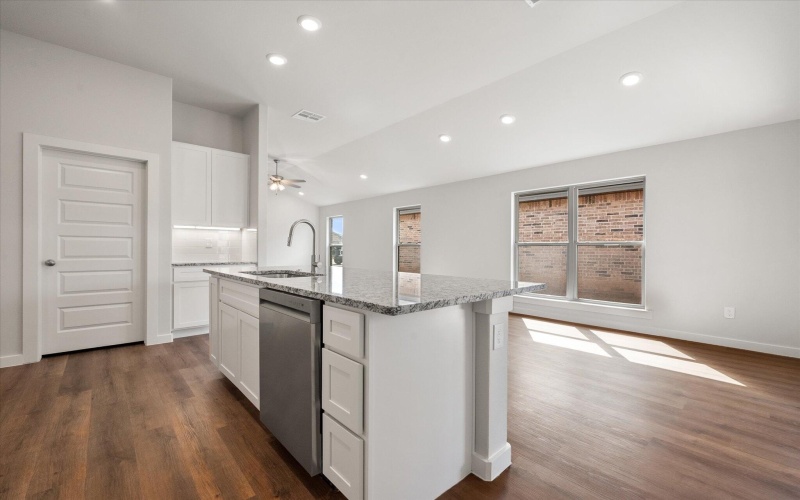 3008 139th Street, Lubbock, TX 79423, 4 Habitaciones Habitaciones , ,2 BañosBaños,Residential,En Venta,3008 139th Street,0,202560333