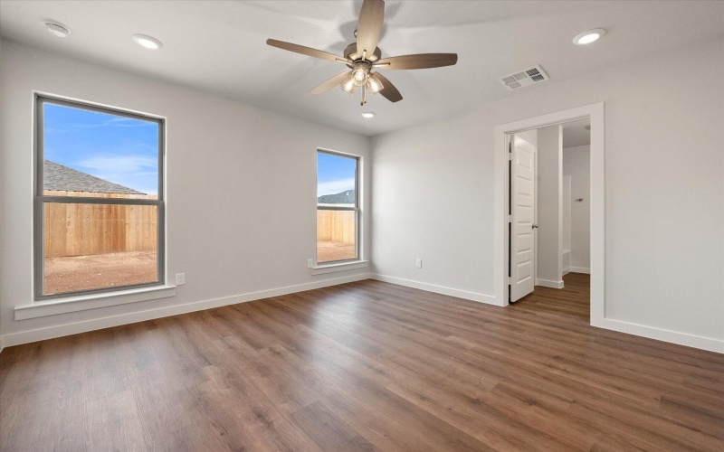 3008 139th Street, Lubbock, TX 79423, 4 Habitaciones Habitaciones , ,2 BañosBaños,Residential,En Venta,3008 139th Street,0,202560333